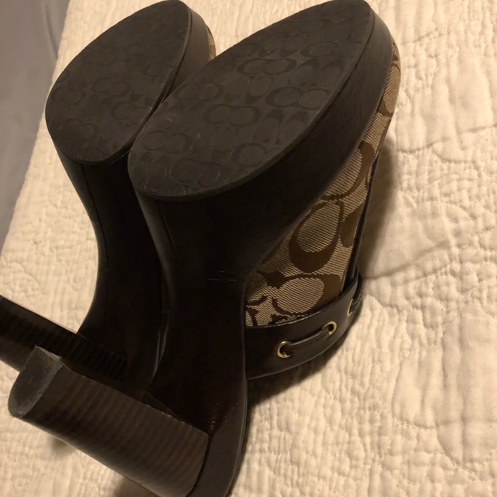 Authentic Coach clogs - Picture 4 of 8